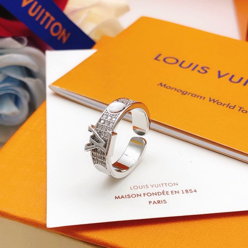 LV Ring 03lyr136